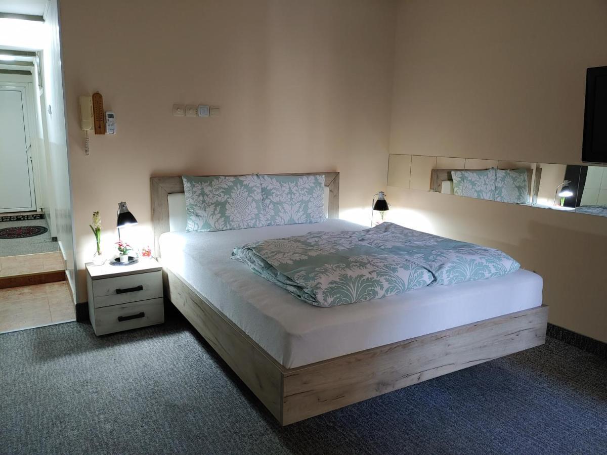 Apartment Danijela-City Centar Beograd Ngoại thất bức ảnh